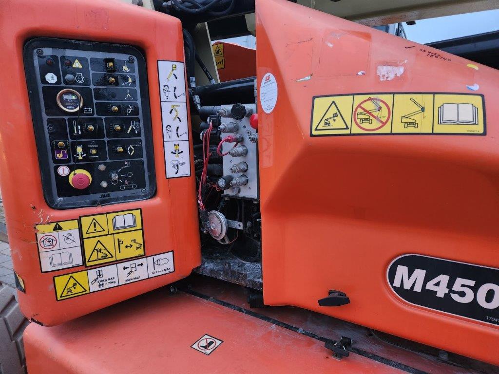 Sold - Articulated Boom Lift - View 2